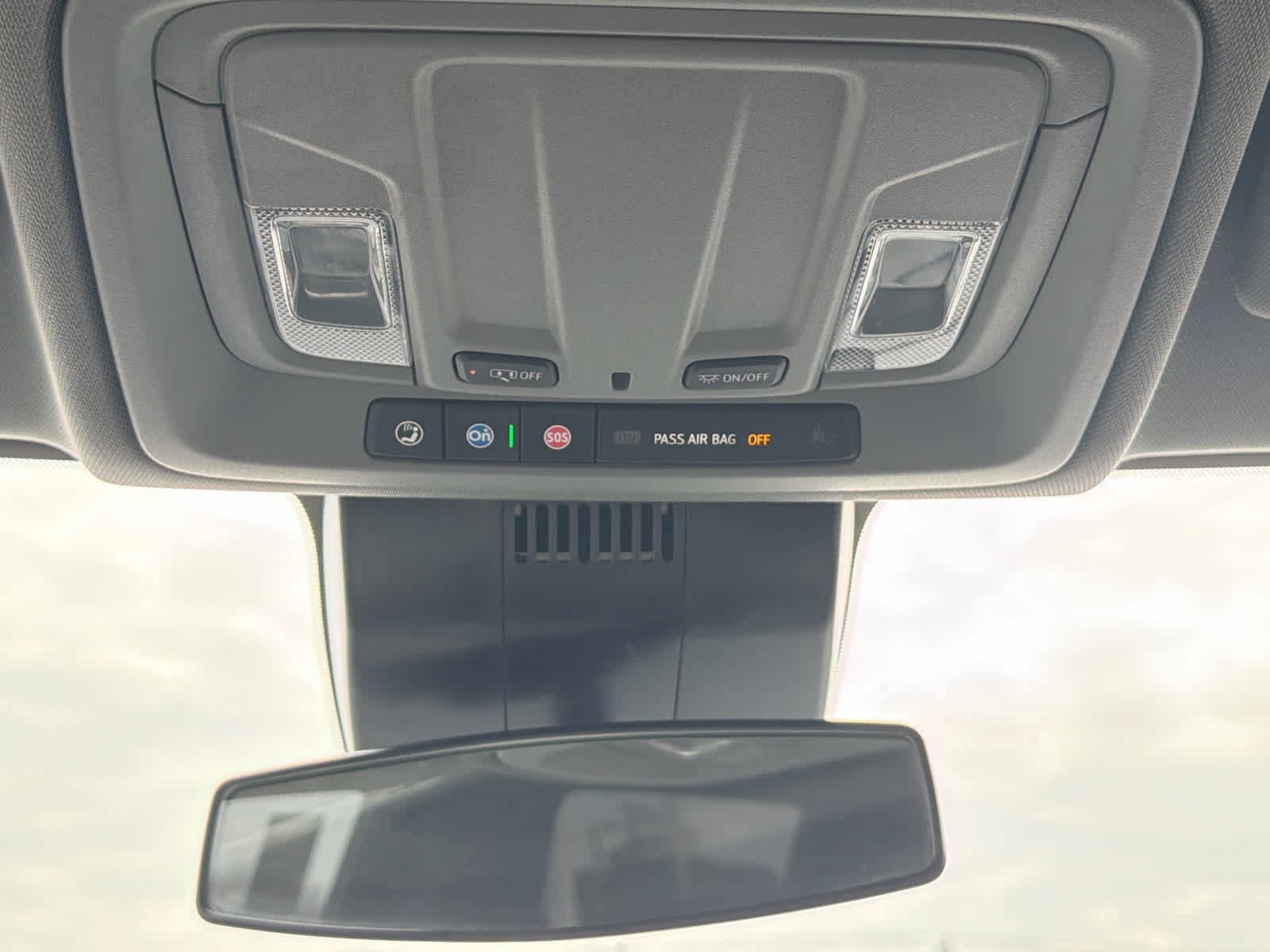 Used 2025 Chevrolet Silverado 1500 LT image 36