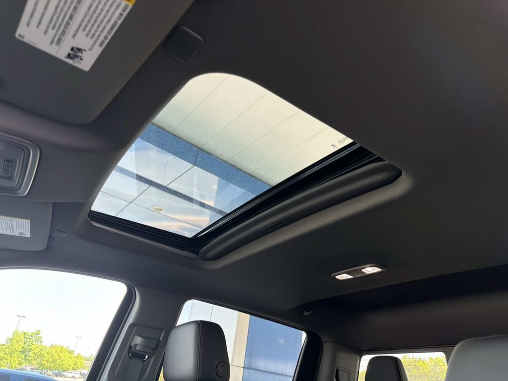 New 2026 Chevrolet Silverado 1500 RST AWD/4WD image 25