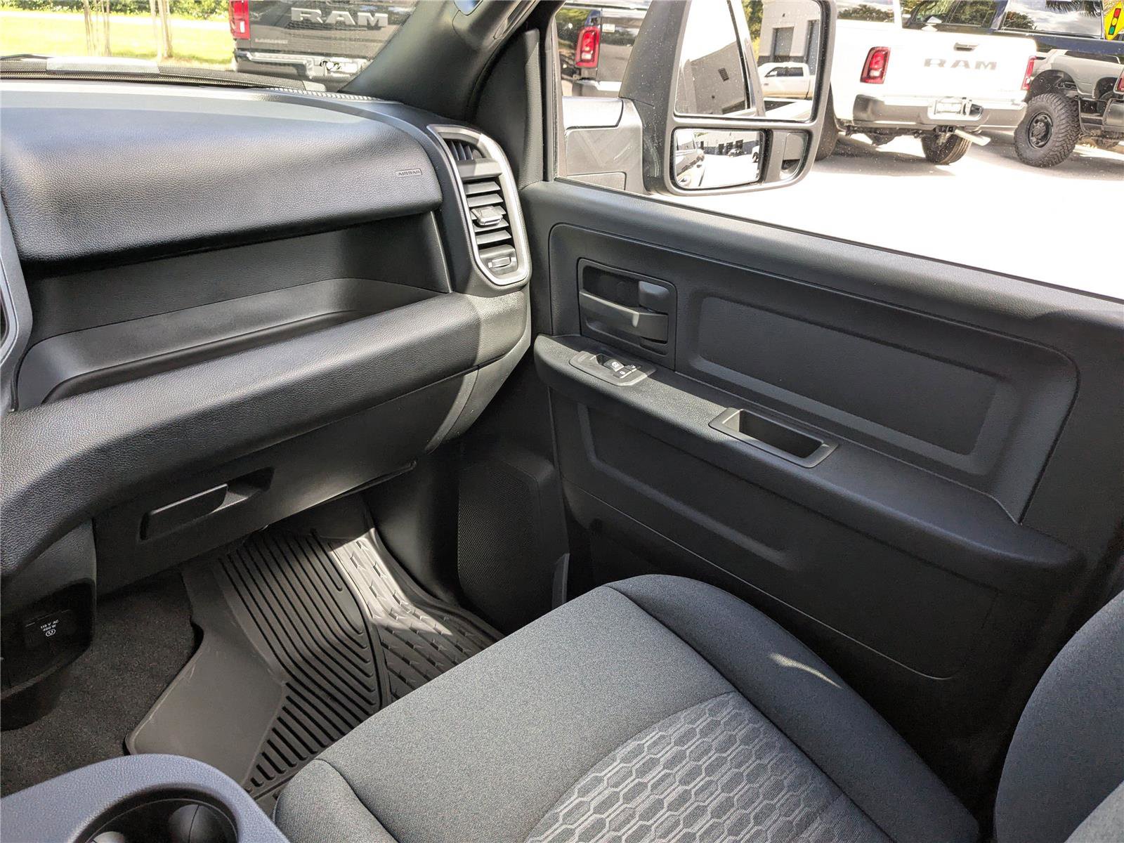 New 2026 RAM 2500 Tradesman image 17