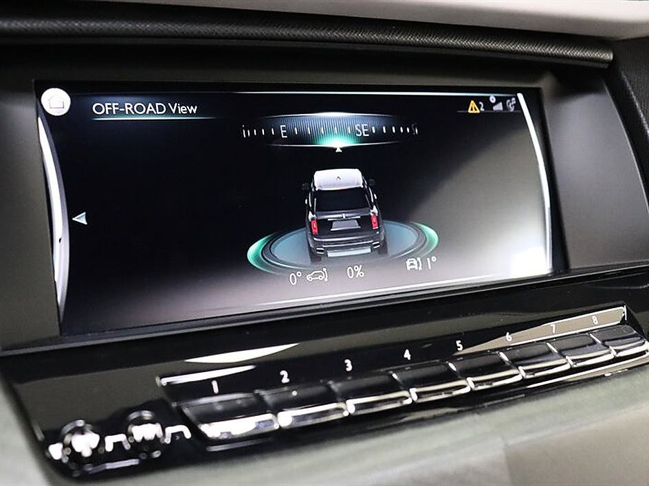 Used 2022 Rolls-Royce Cullinan w/ Cullinan Package AWD/4WD image 69