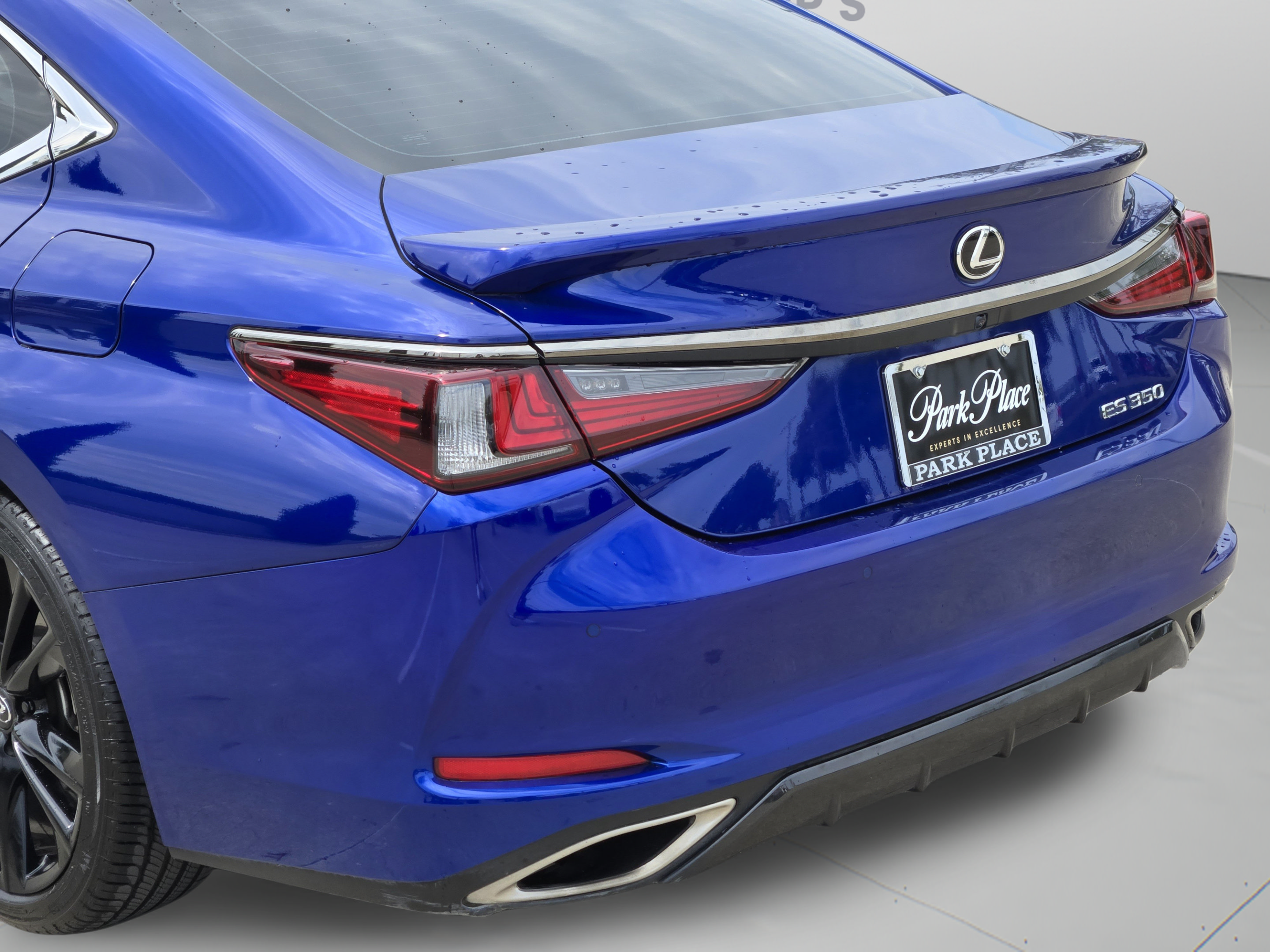 Certified 2024 Lexus ES 350 F Sport w/ Accessory Package (Z2) FWD image 33