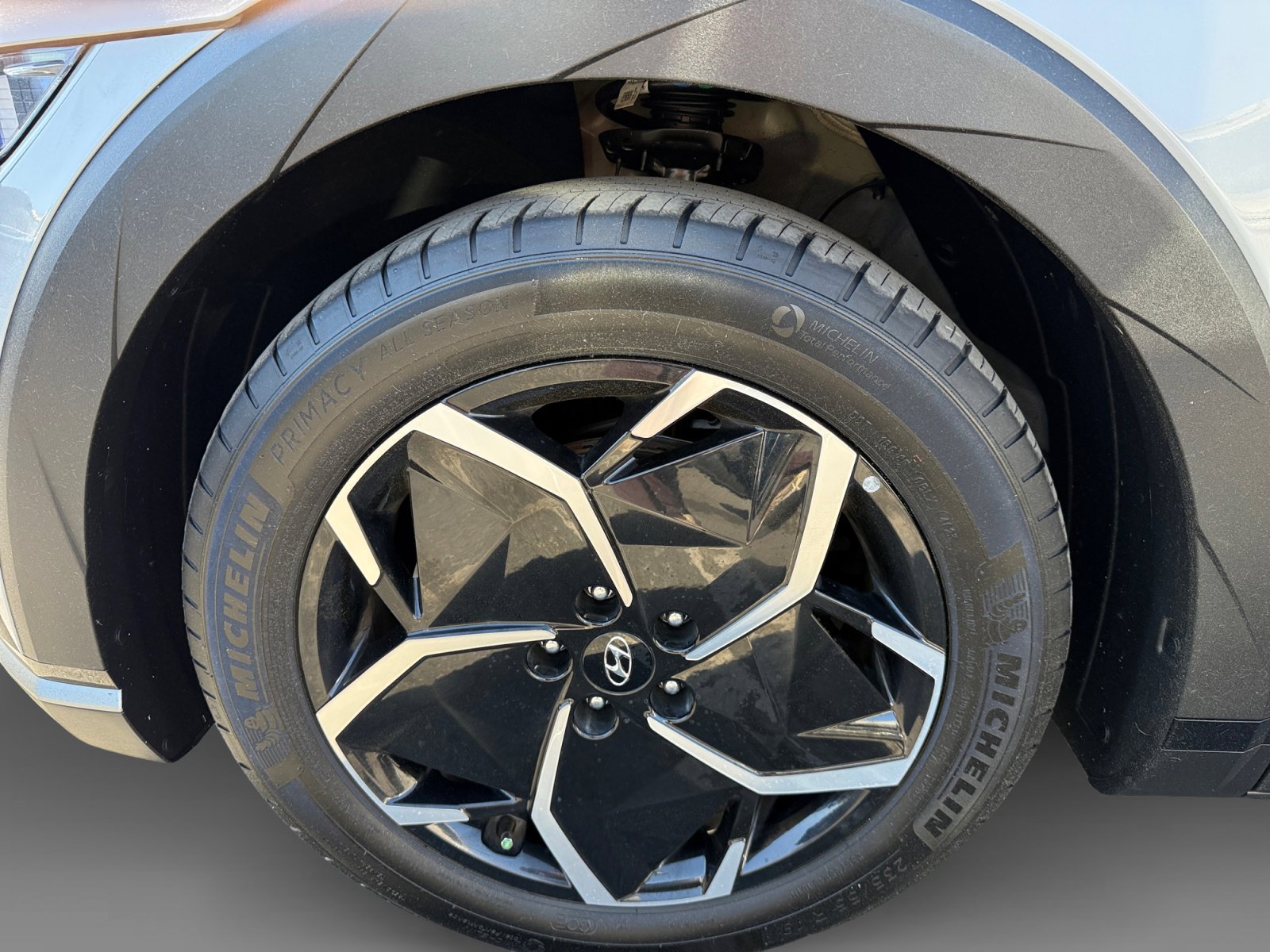 Used 2024 Hyundai Ioniq 5 SEL RWD image 9