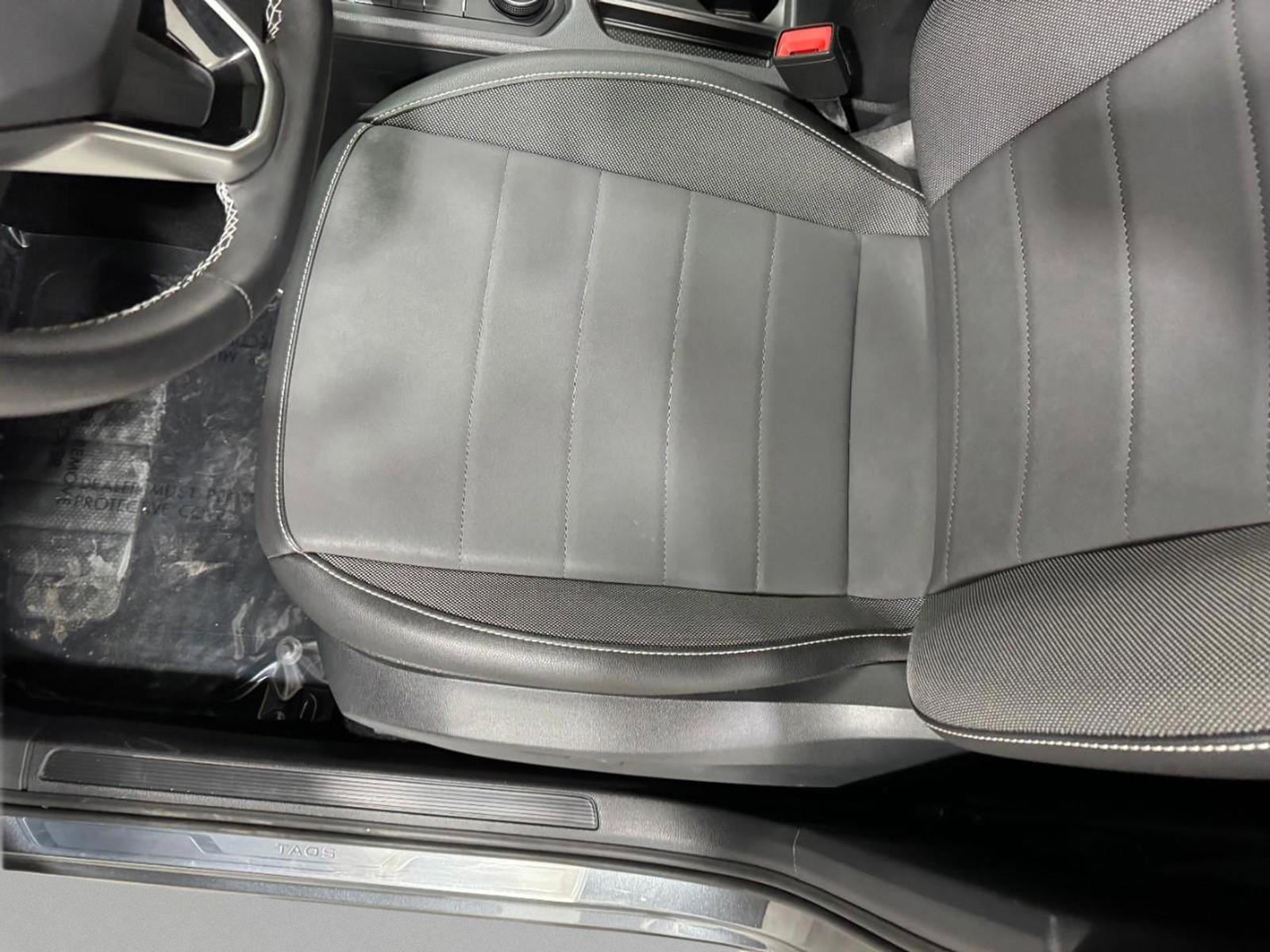 Used 2022 Volkswagen Taos SE image 26