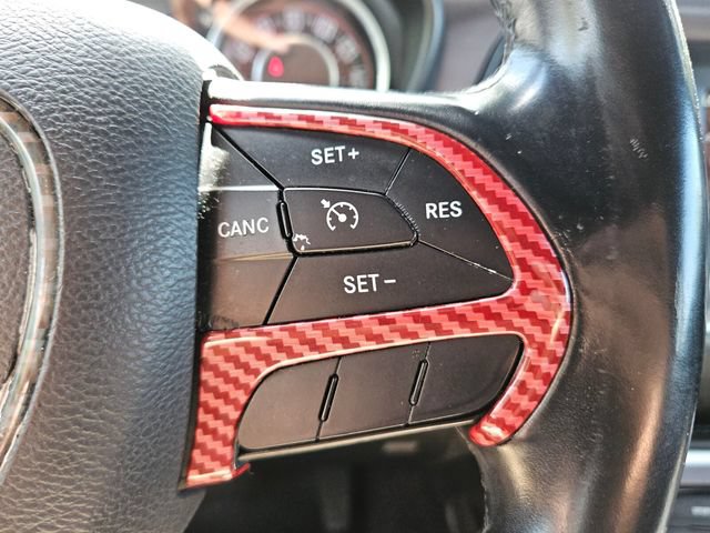 Used 2016 Dodge Challenger SXT RWD image 20