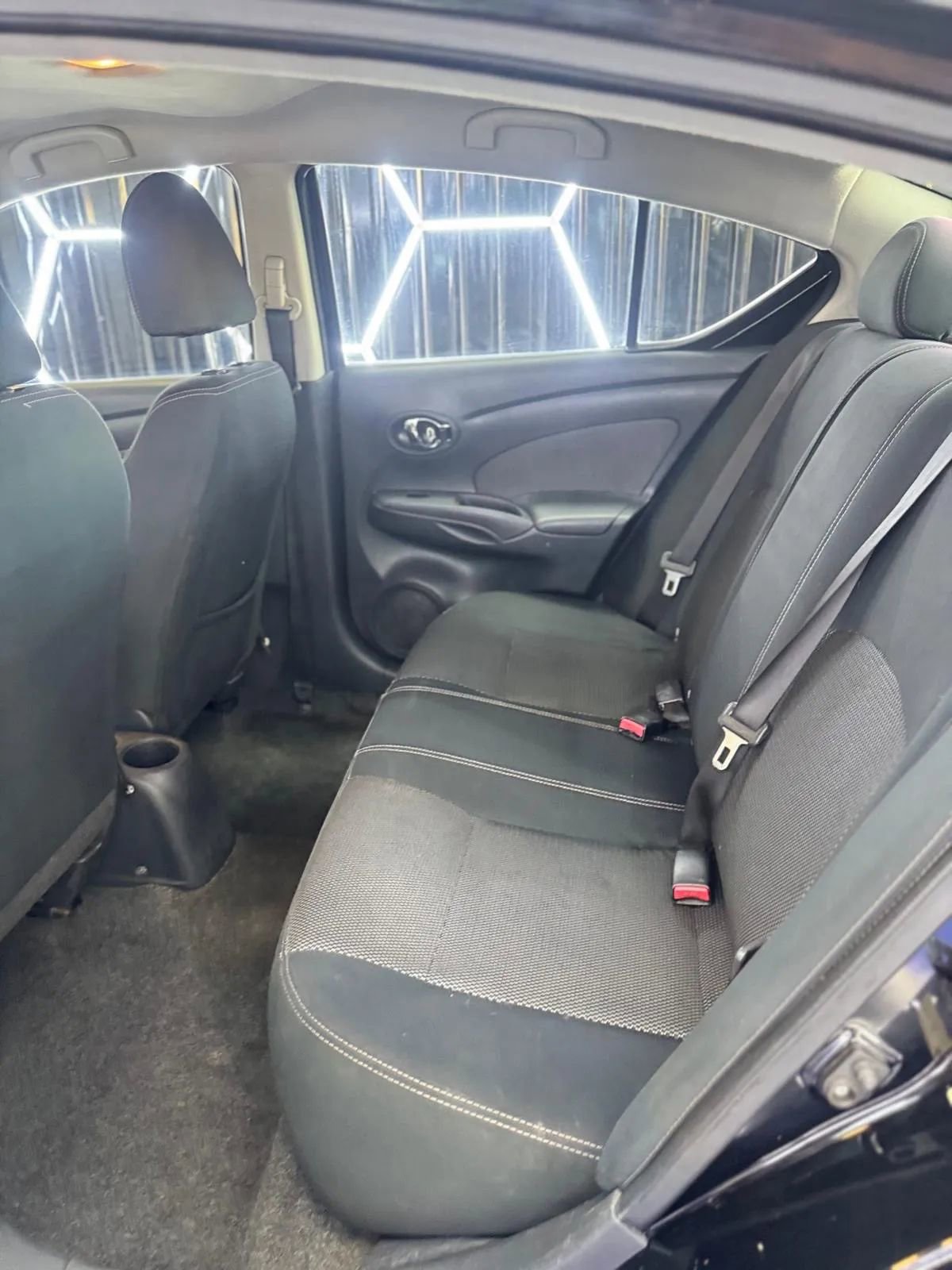 Used 2016 Nissan Versa SV image 36