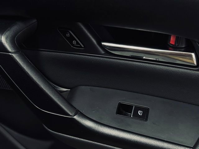 Used 2025 MAZDA CX-50 AWD 2.5 S w/ Premium Plus Pkg image 16