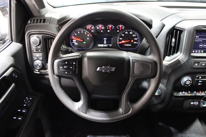 Used 2025 Chevrolet Silverado 1500 Custom Trail Boss w/ Turbomax Blackout Package image 36