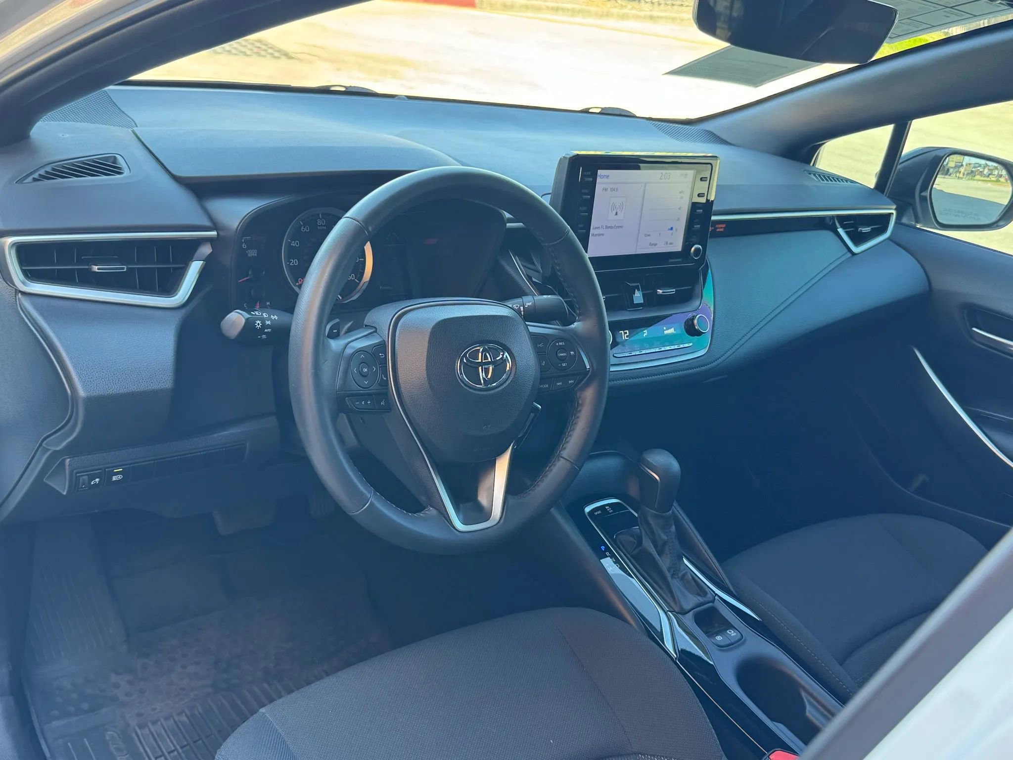 Used 2022 Toyota Corolla SE image 19