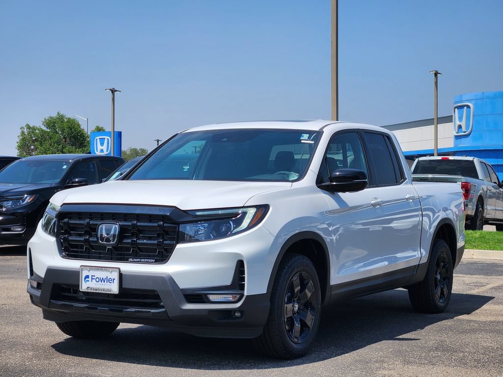 New 2026 Honda Ridgeline Black Edition image 2