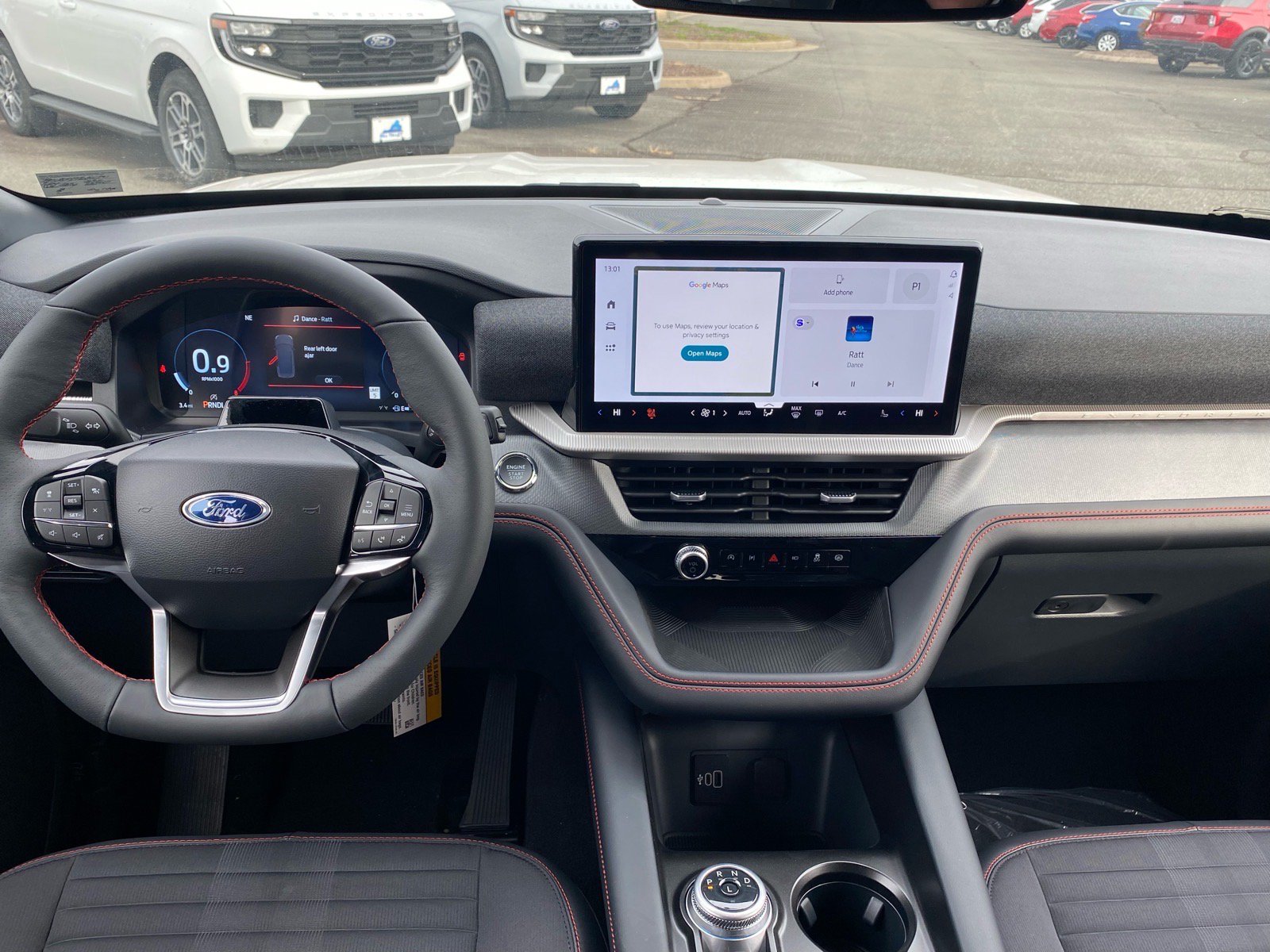New 2026 Ford Explorer ST-Line w/ ST-Line Street Pack AWD/4WD image 9