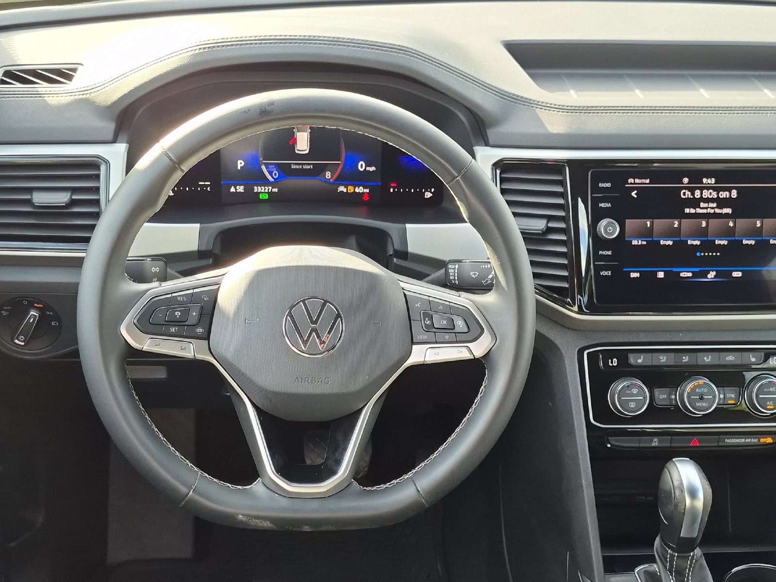 Used 2022 Volkswagen Atlas Cross Sport SE AWD/4WD image 28