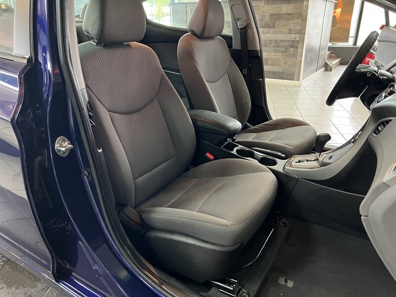 Used 2013 Hyundai Elantra GLS FWD image 24