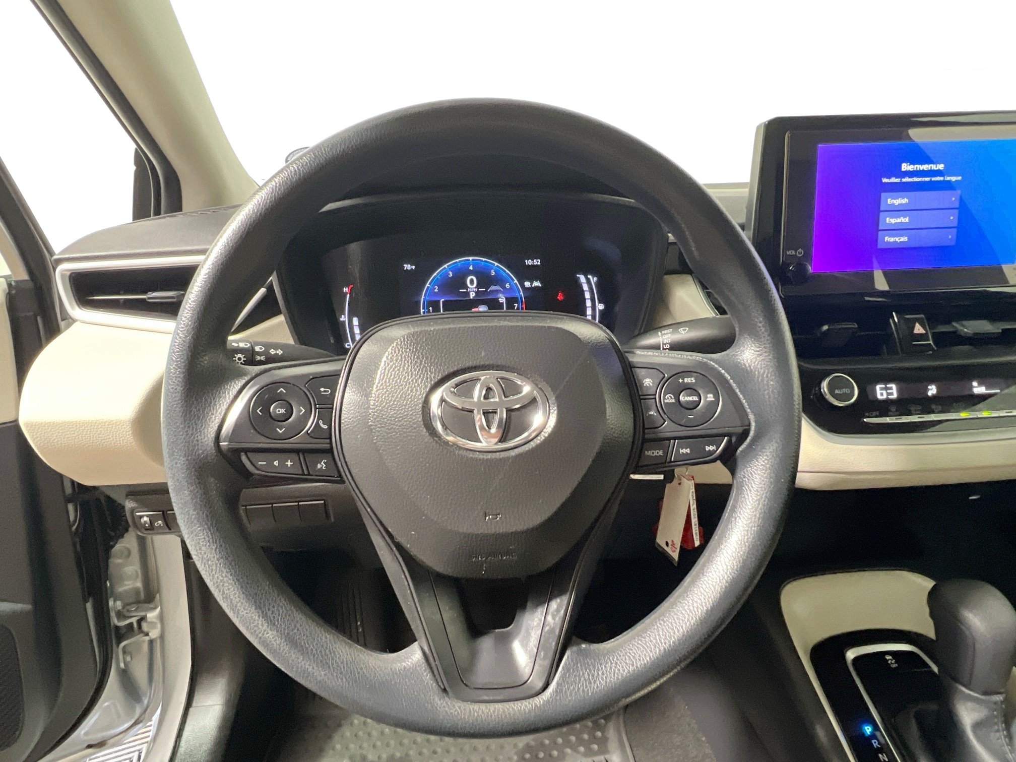 Used 2026 Toyota Corolla LE FWD image 17
