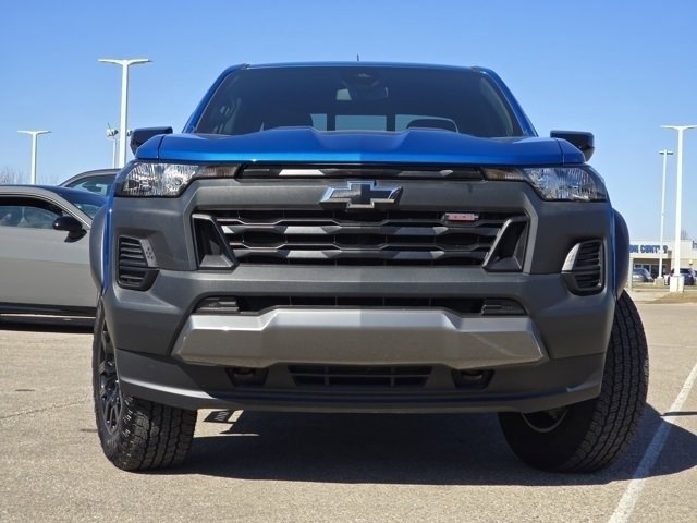 Used 2024 Chevrolet Colorado Trail Boss w/ Advanced Trailering Package image 3