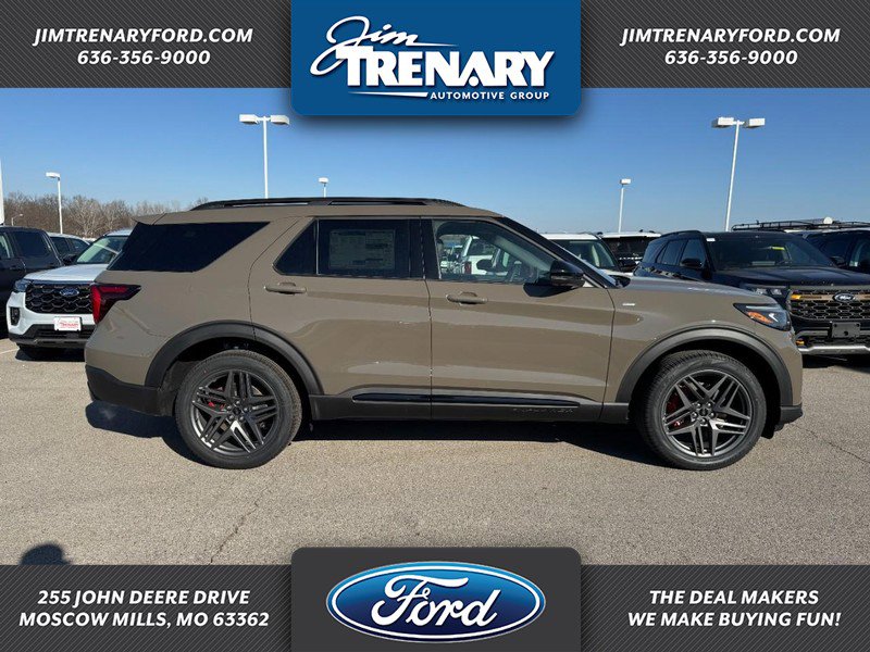 New 2026 Ford Explorer ST-Line w/ ST-Line Street Pack AWD/4WD image 1