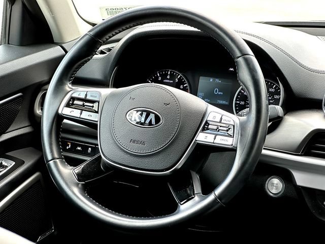 Used 2020 Kia Telluride S FWD image 32