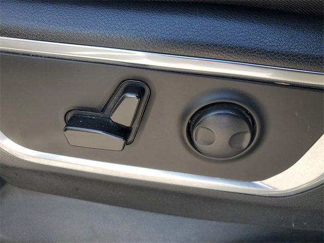 Used 2024 RAM 1500 Laramie image 10