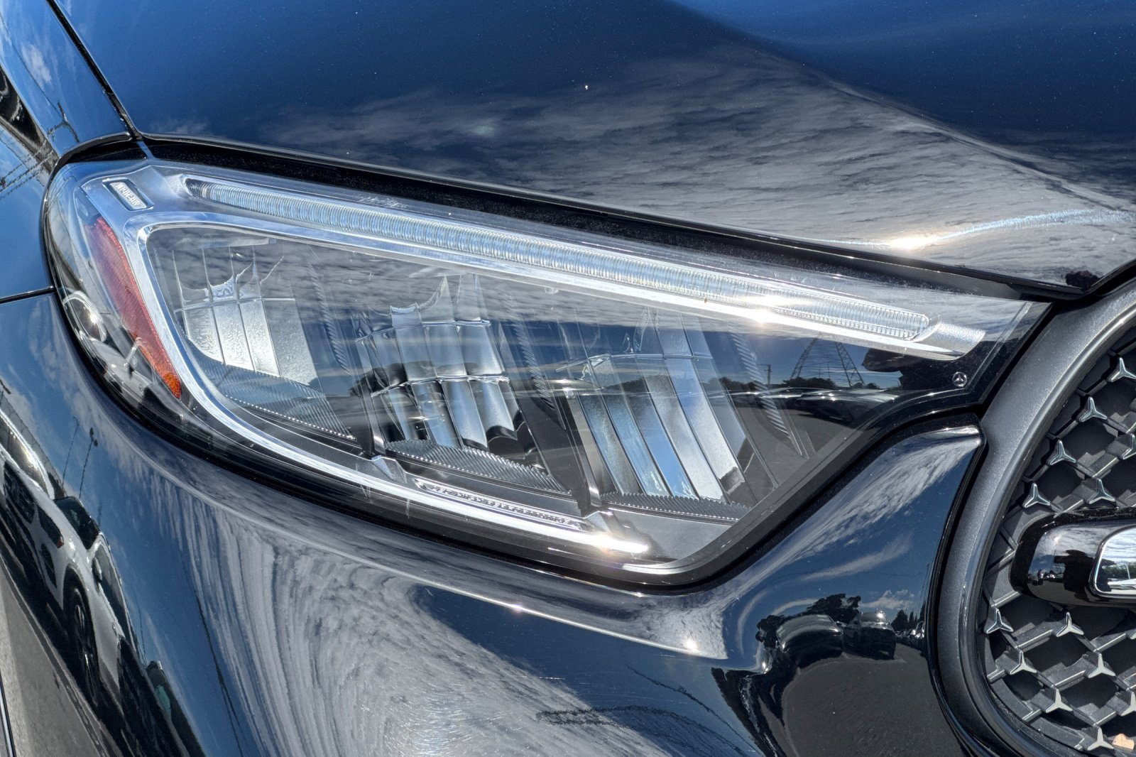 Certified 2024 Mercedes-Benz GLC 300 image 12
