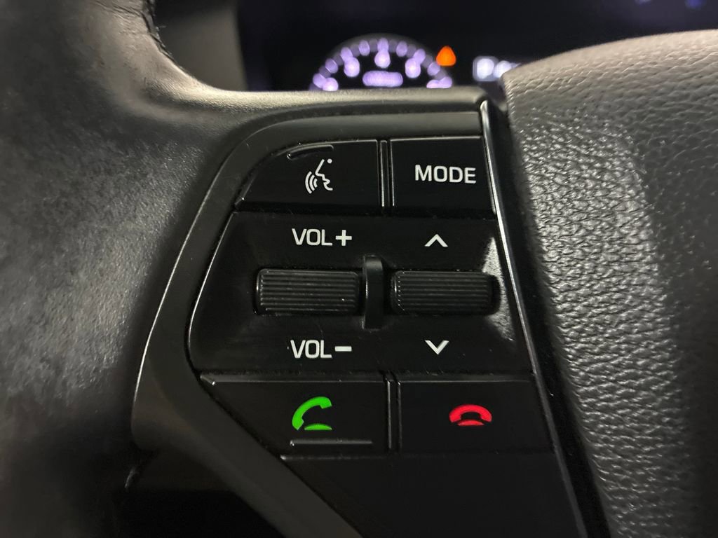 Used 2016 Hyundai Sonata Limited w/ Option Group 05 image 12