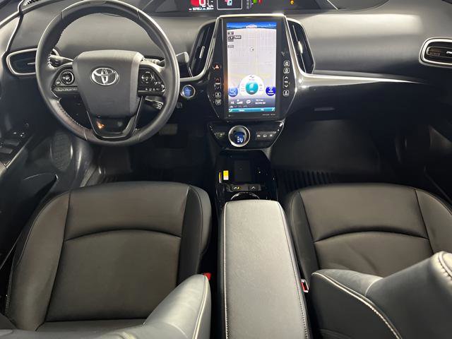 Used 2021 Toyota Prius Prime XLE w/ Carpet Mat Package (TMS) image 2