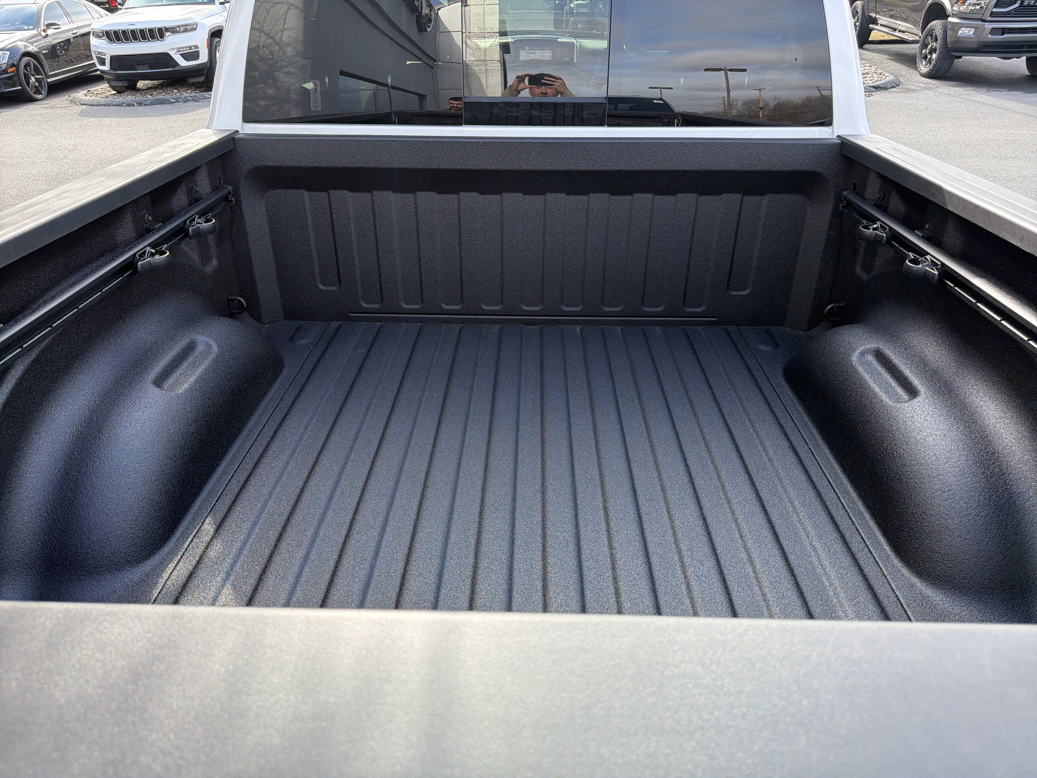 New 2026 RAM 1500 Big Horn AWD/4WD image 5