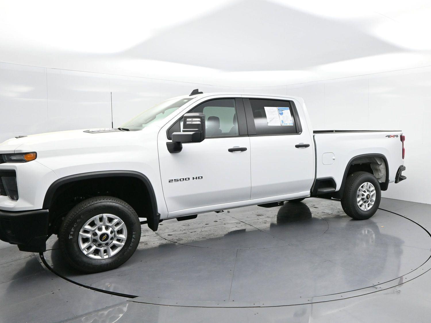 Used 2025 Chevrolet Silverado 2500 W/T w/ WT Convenience Package image 4