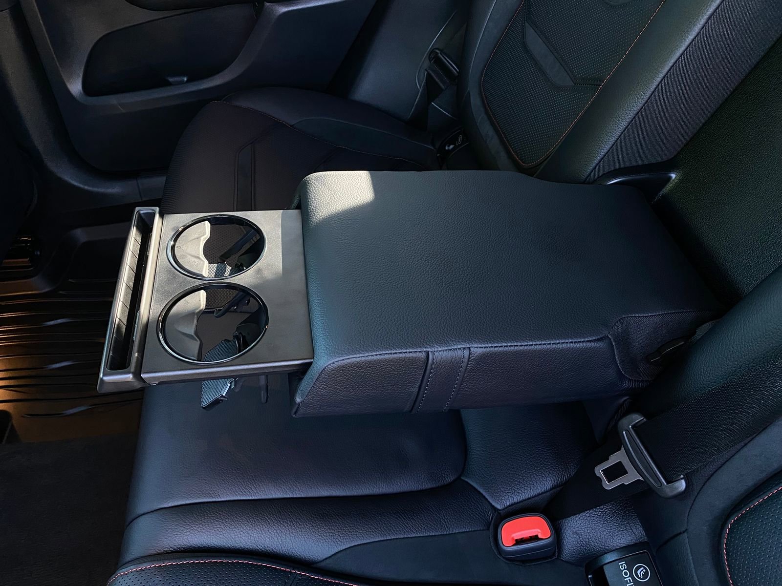 Used 2026 Mercedes-Benz GLC 43 AMG 4MATIC image 30