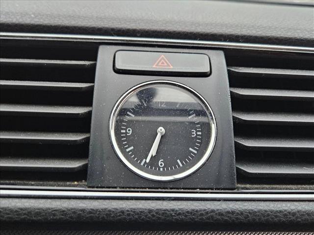 Used 2017 Volkswagen Passat 1.8T R-Line image 22