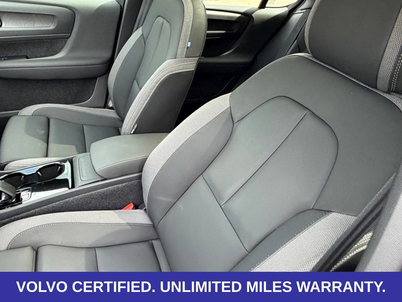 Certified 2023 Volvo C40 Recharge Core AWD/4WD image 28