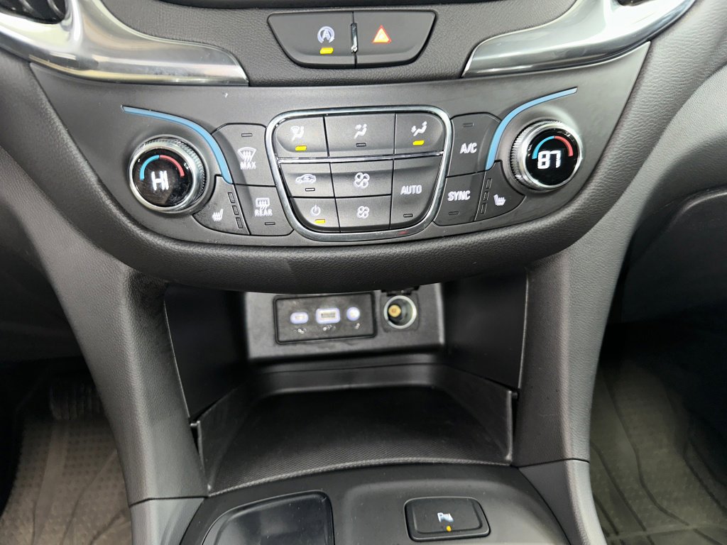 Certified 2024 Chevrolet Equinox LT w/ LPO, Floor Liner Package image 13