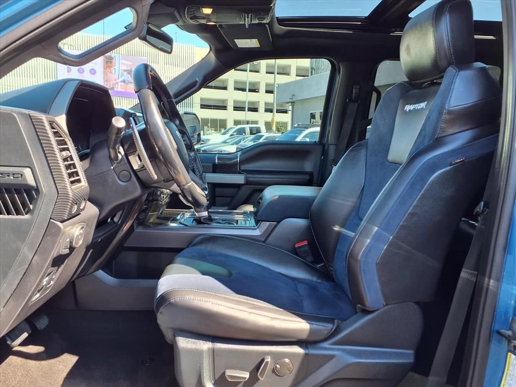 Used 2019 Ford F150 Raptor w/ Equipment Group 802A Luxury AWD/4WD image 13