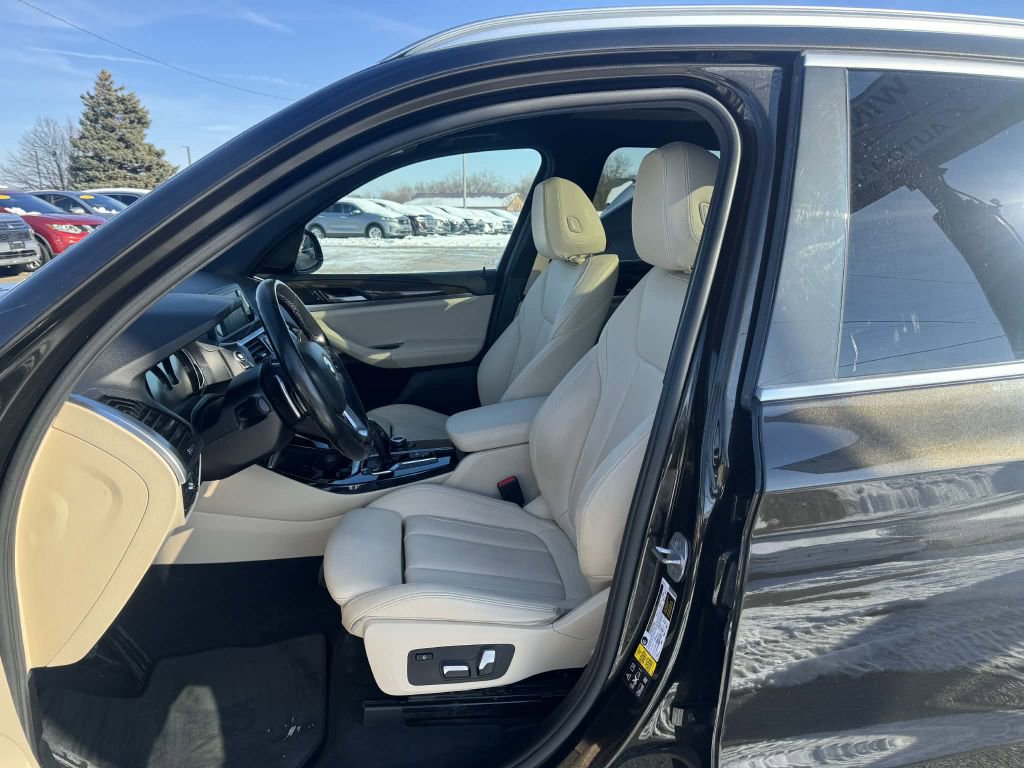 Used 2018 BMW X3 xDrive30i AWD/4WD image 27