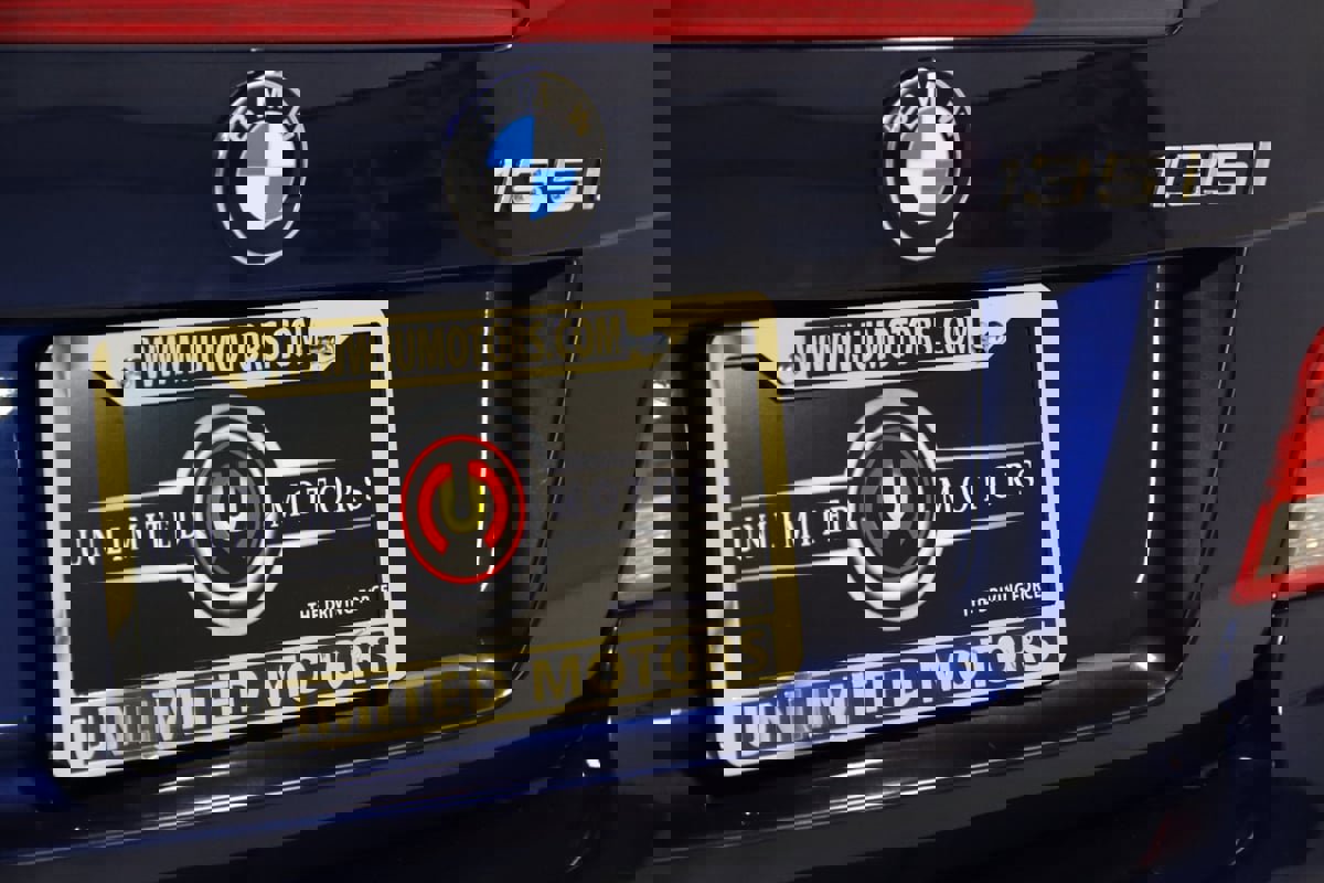 Used 2012 BMW 135i Convertible image 12