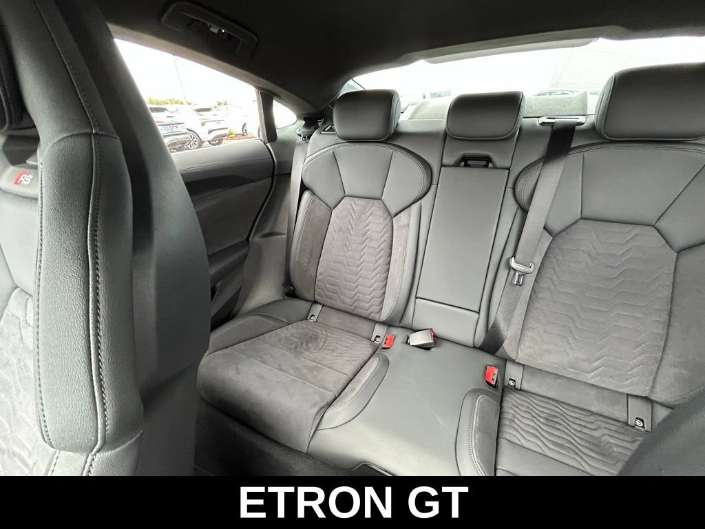 Used 2024 Audi RS e-tron GT w/ Carbon Performance Package AWD/4WD image 13