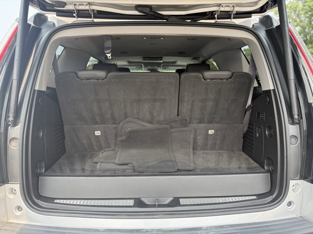 Used 2016 Cadillac Escalade Luxury image 33