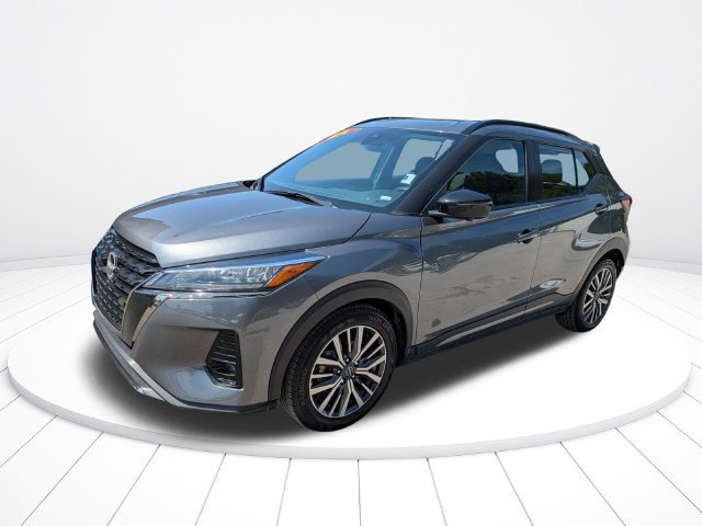 Used 2024 Nissan Kicks SR FWD image 8