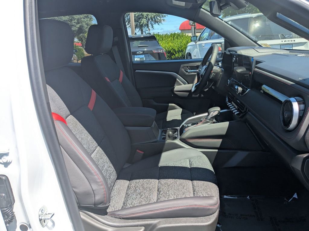 New 2025 Chevrolet Colorado Z71 image 27