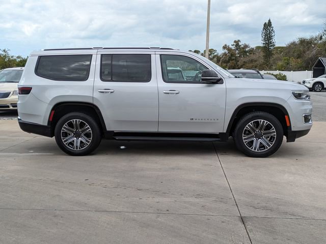 Used 2024 Jeep Wagoneer Series II w/ Flexible Seating Group image 4