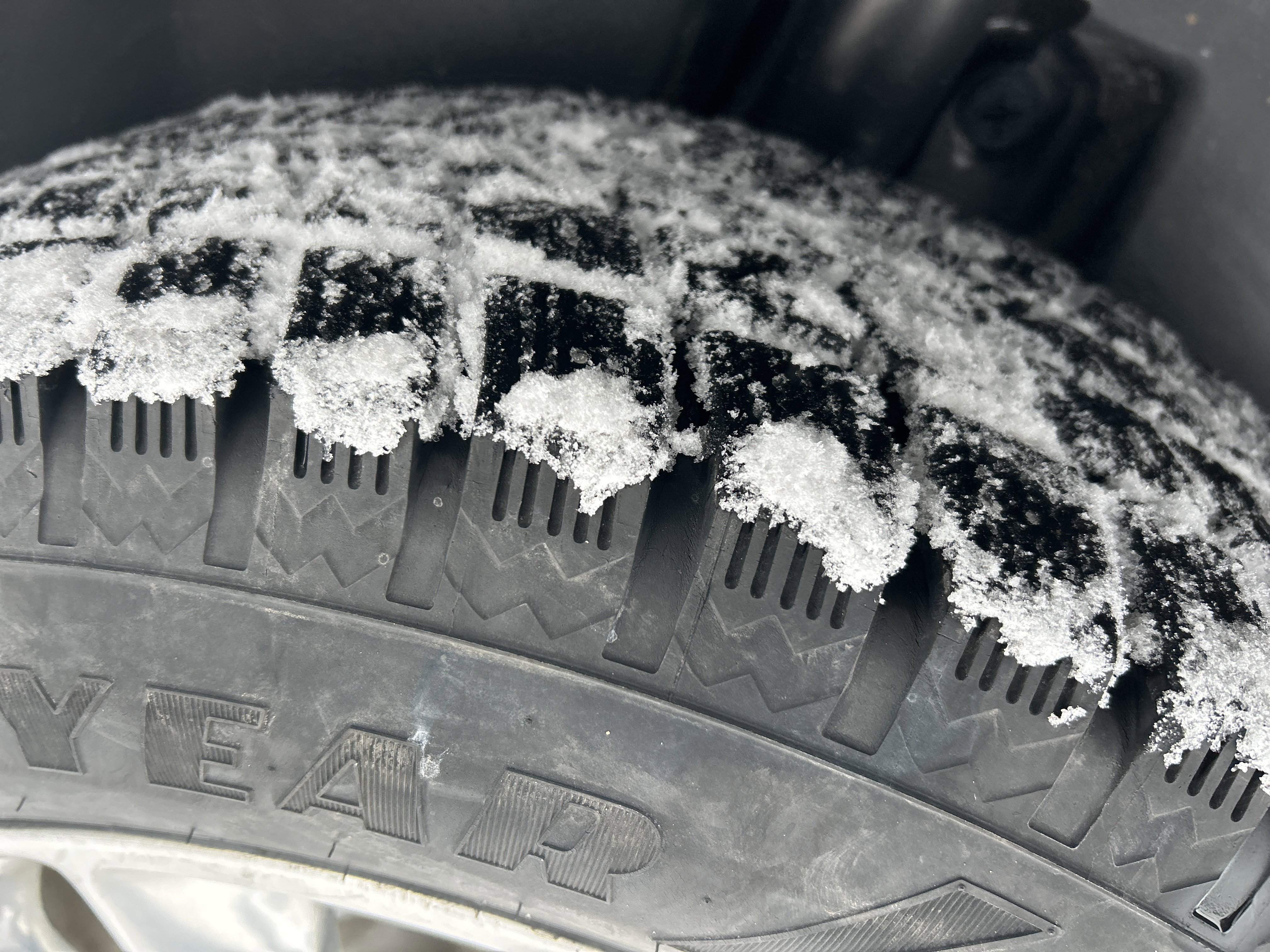 Used 2017 Jeep Cherokee Limited image 23