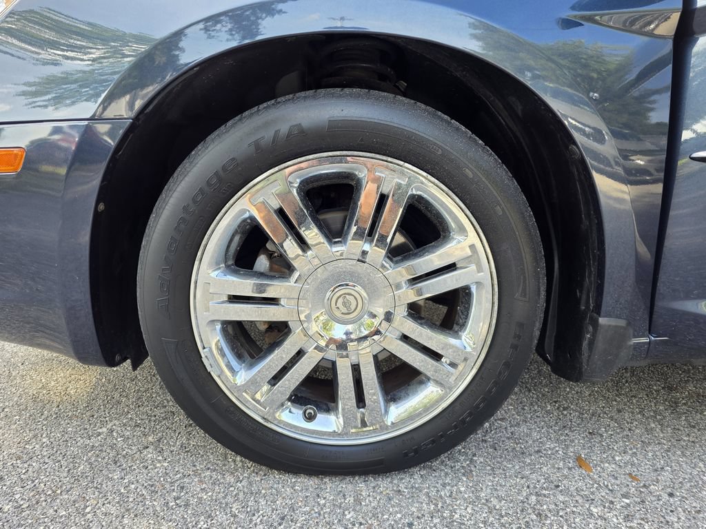 Used 2008 Chrysler Sebring Limited w/ Luxury Group FWD image 24