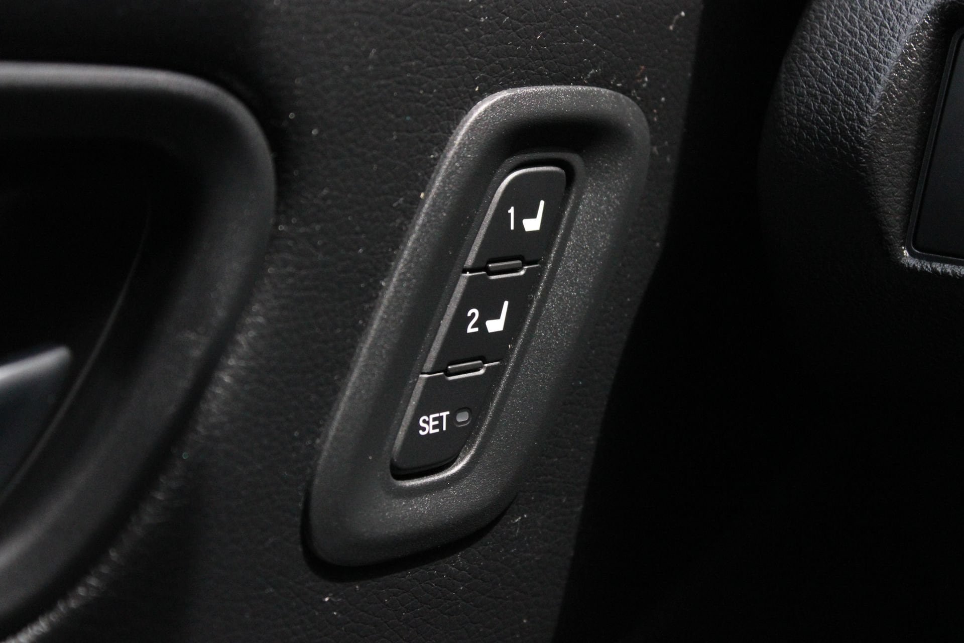 Used 2025 Honda Pilot Elite image 26
