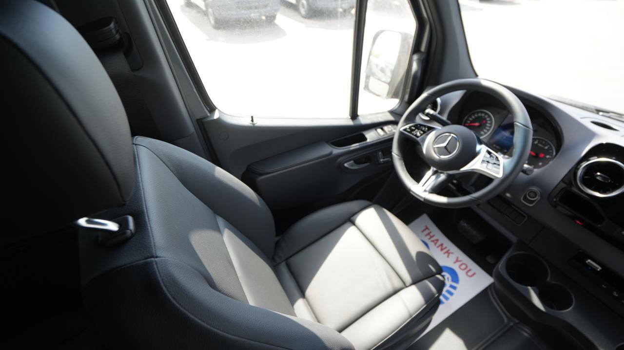 New 2026 Mercedes-Benz Sprinter 2500 image 15