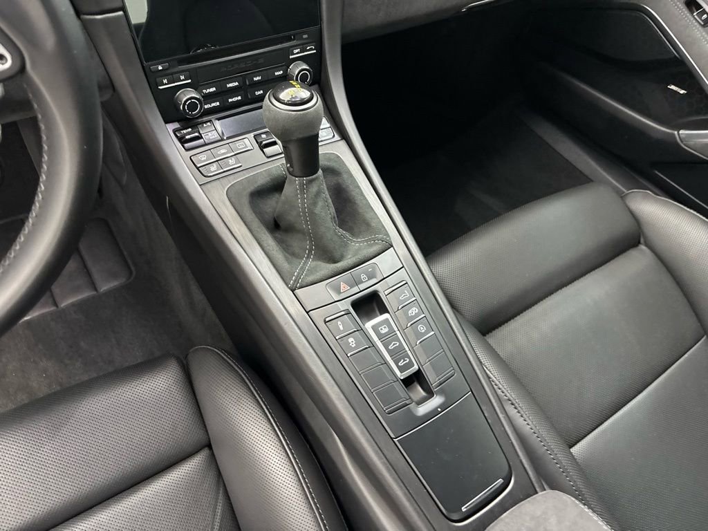 Used 2019 Porsche 911 Carrera GTS image 34
