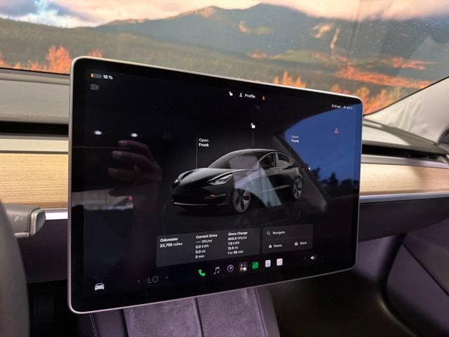 Used 2022 Tesla Model 3 Long Range AWD/4WD image 28