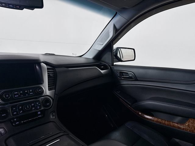 Used 2019 Chevrolet Suburban Premier AWD/4WD image 27