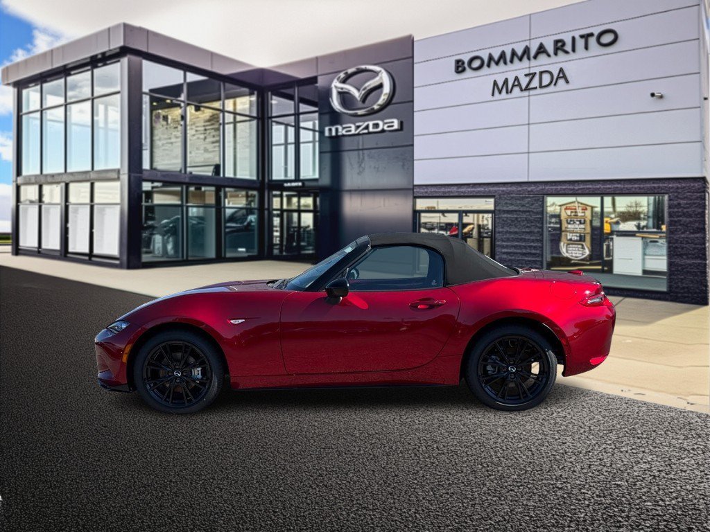 New 2026 MAZDA MX-5 Miata Club w/ Interior Package RWD image 2