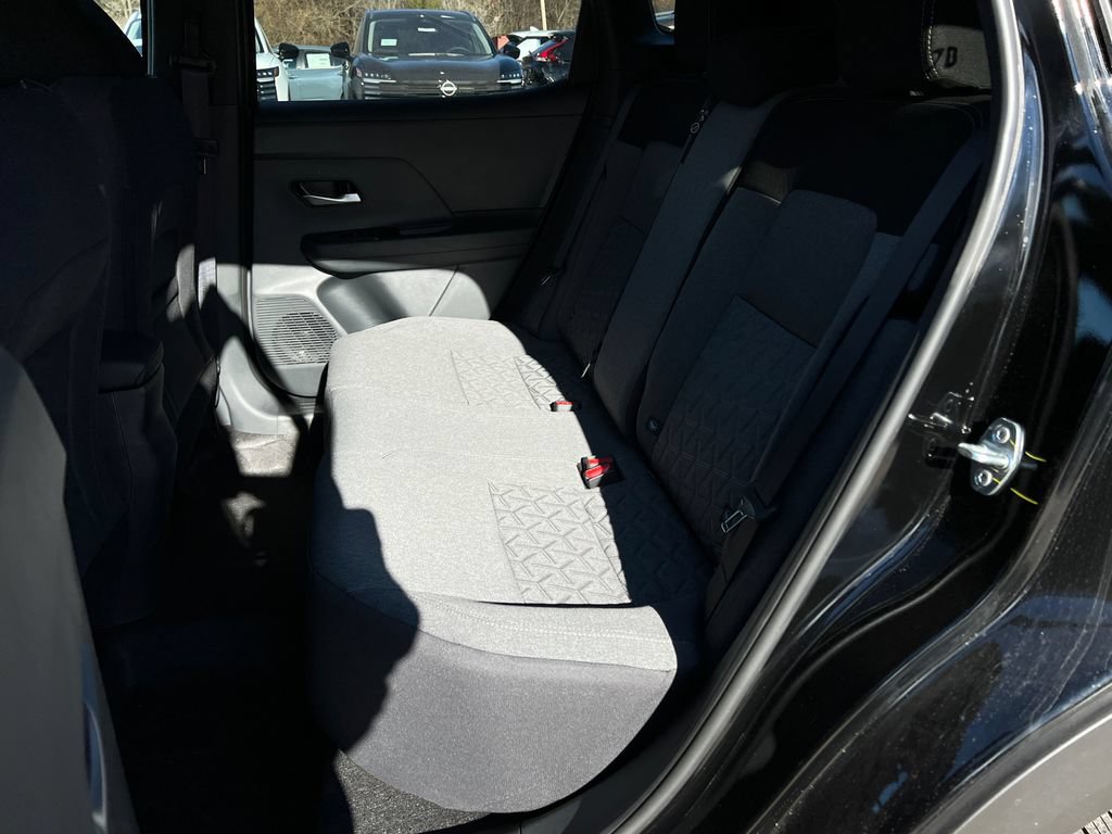 New 2026 Nissan Kicks SV w/ Cold Weather Package AWD/4WD image 19