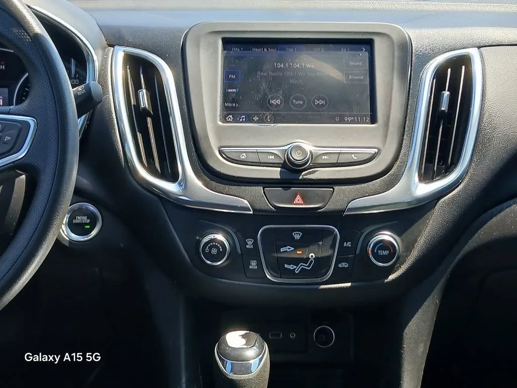 Used 2021 Chevrolet Equinox LT image 30