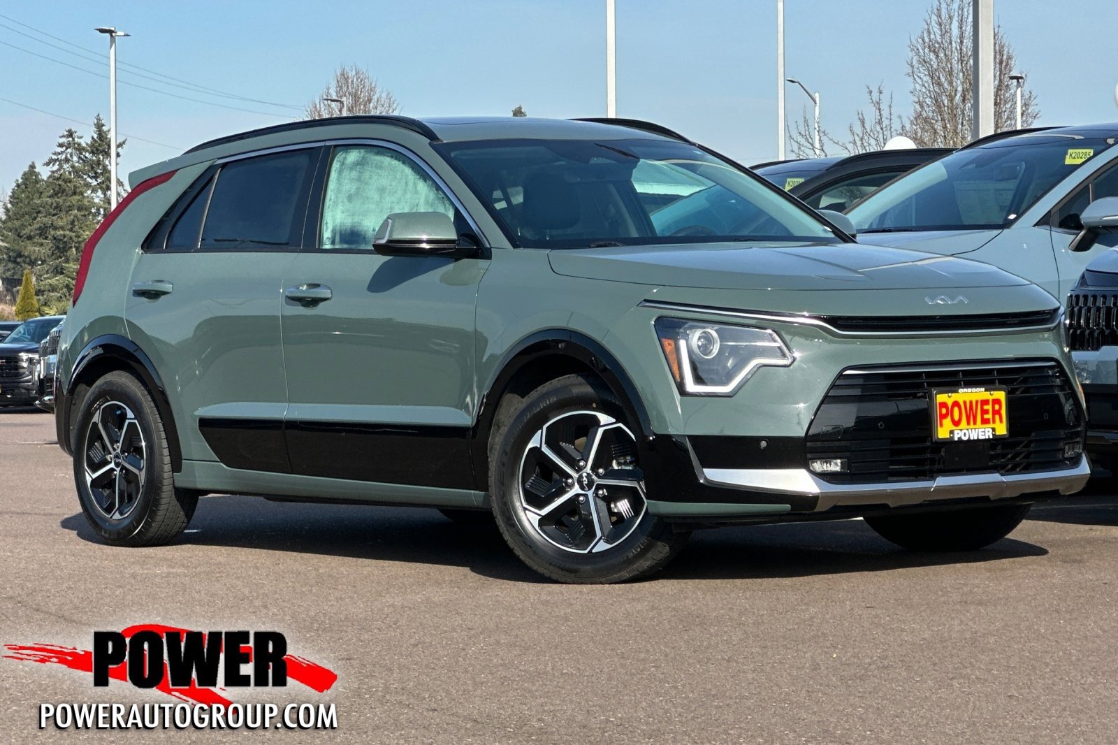 Used 2024 Kia Niro SX