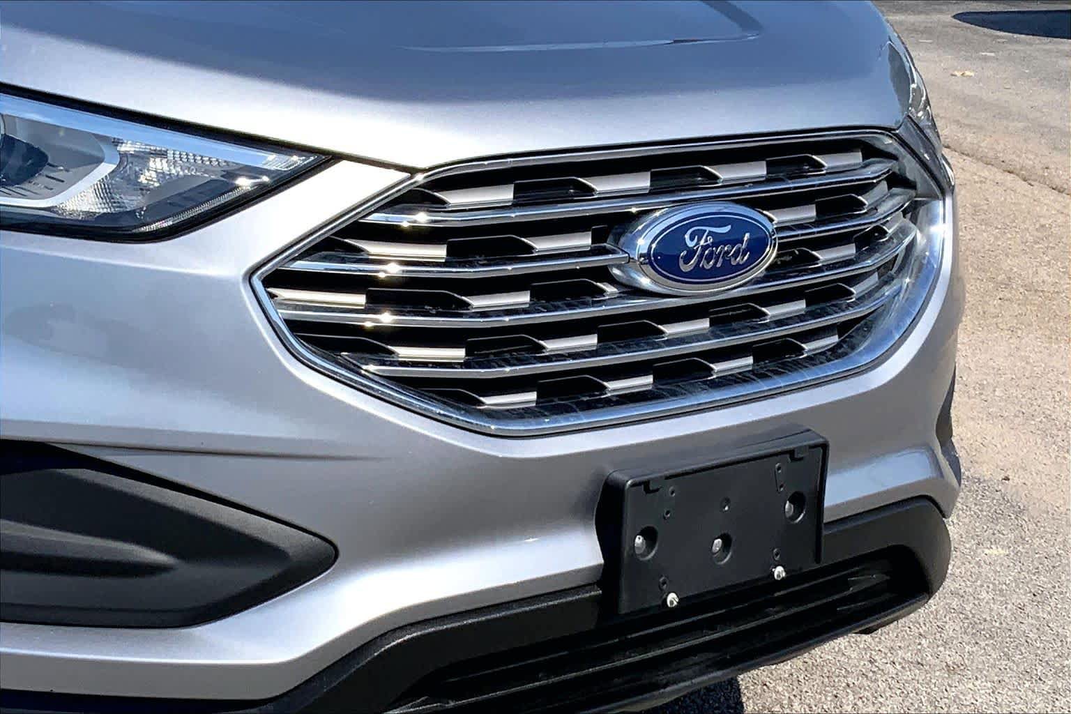 Used 2021 Ford Edge SE FWD image 25